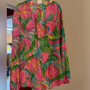 Lilly Pulitzer stacey top-silk-like new
